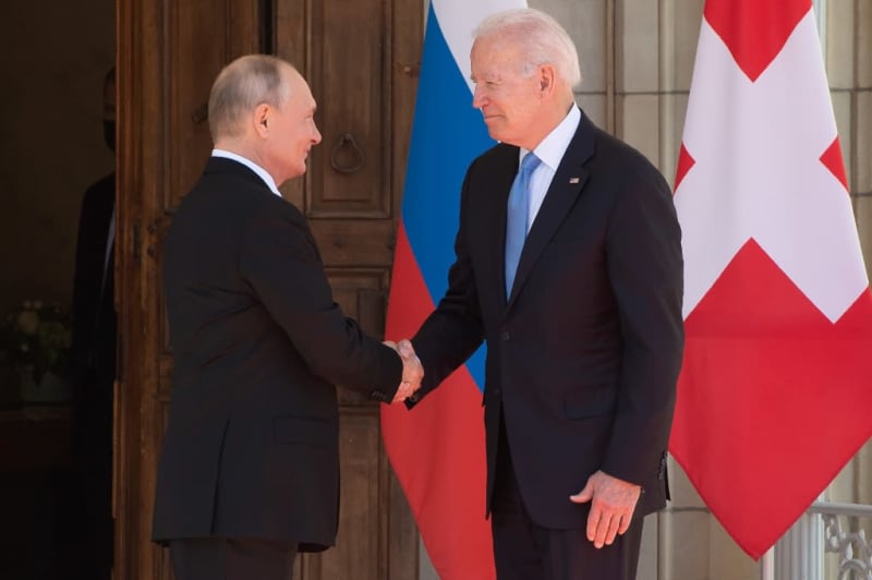 Biden, Putin Handshake Kicks Off Geneva Summit – The Moderate Voice